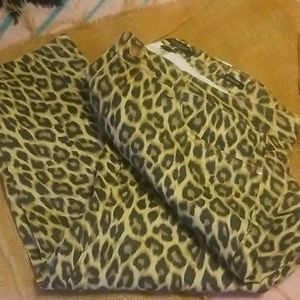 Judy Blue Jean NWT Cheetah 20W skinny fit